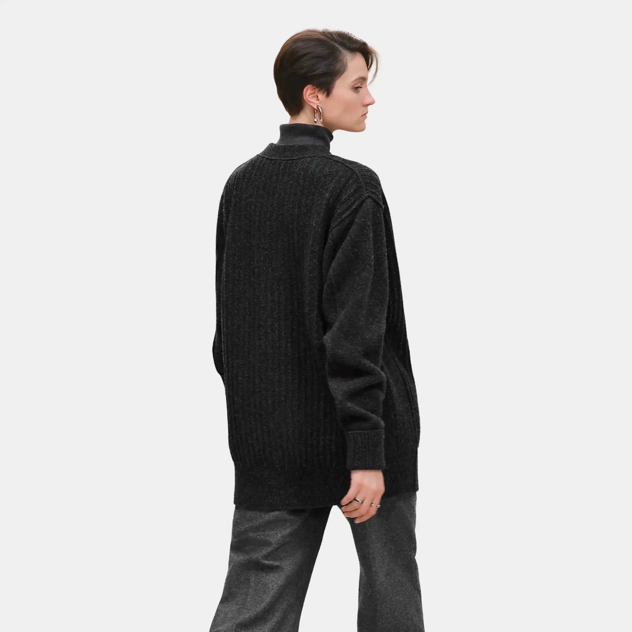 Thick Long-sleeved Cardigan in Scottish Wool