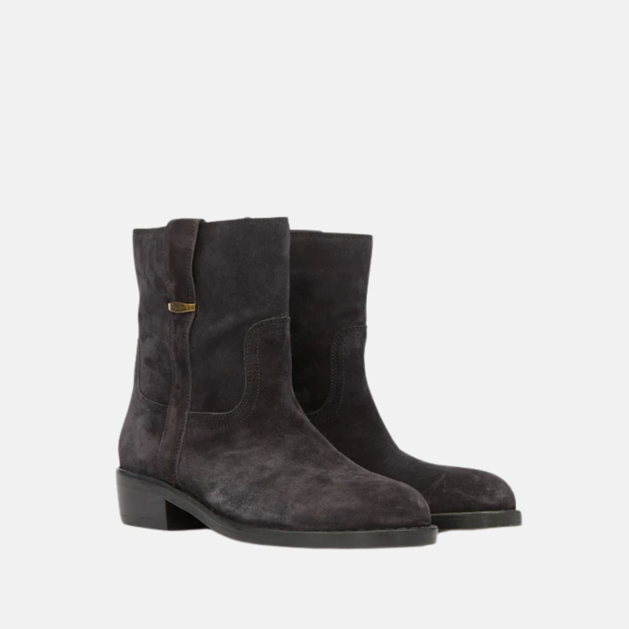 Lylie Camargue Boots In Suede Calfskin Leather