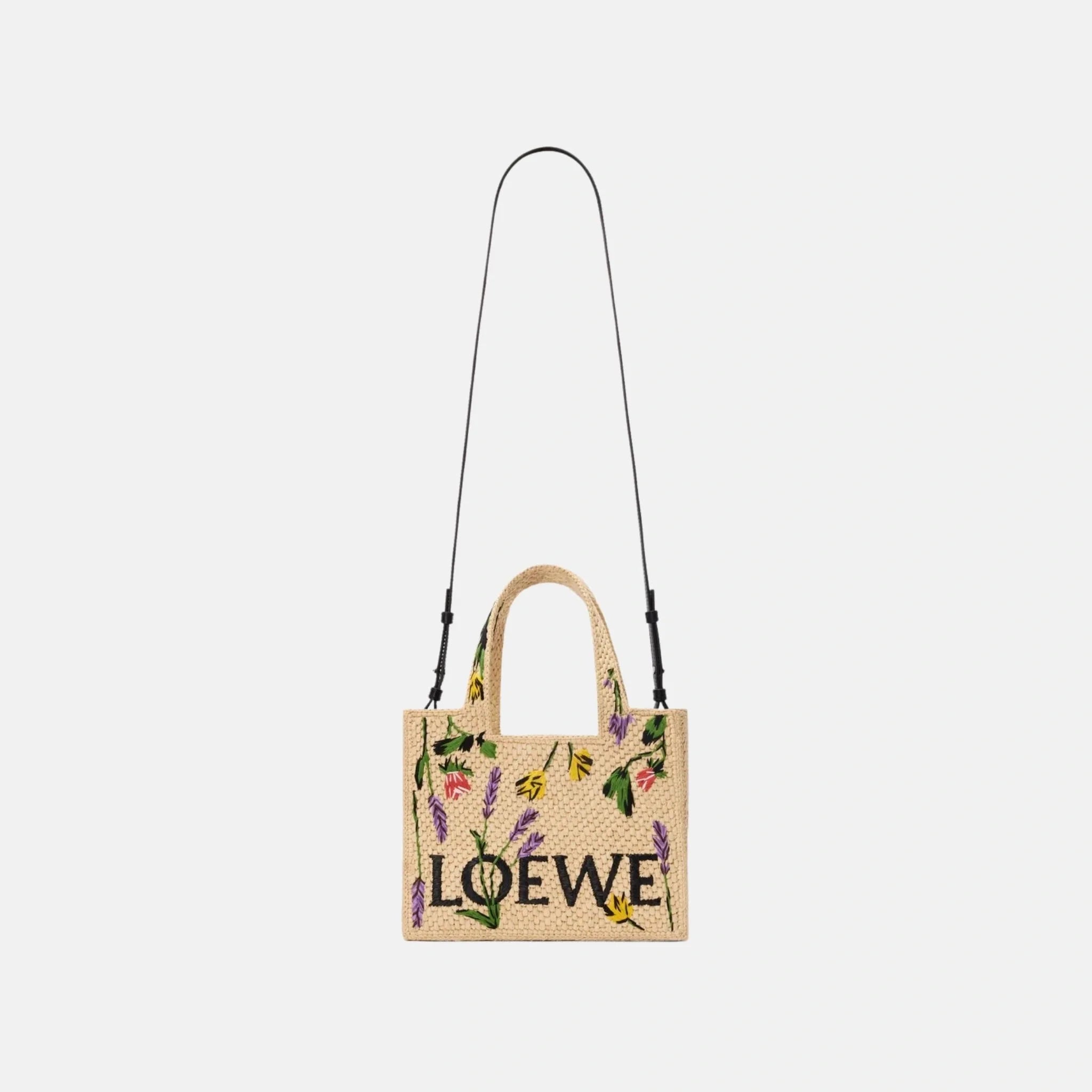 Small Font Tote in Handwoven Raffia Palm Leaves