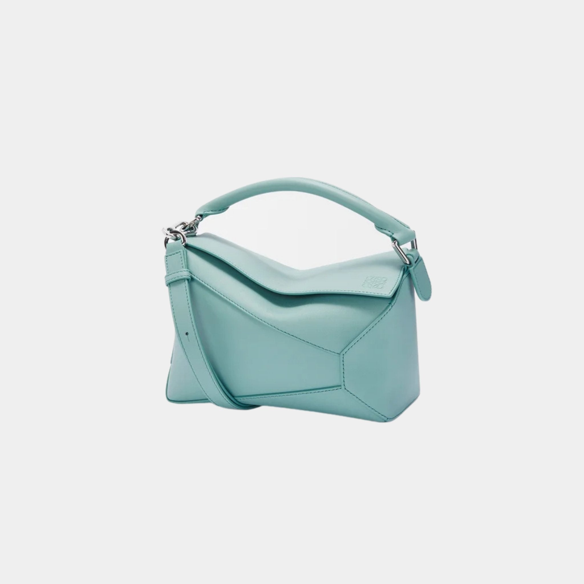 Loewe Small Puzzle Edge Bag In Classic Calfskin, Water, Front