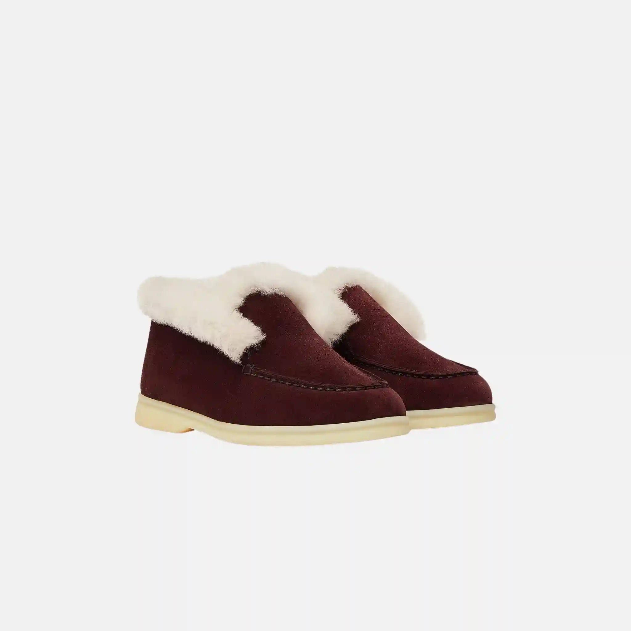 Kids Open Walk Ankle Boot in Suede Lined in Shearling