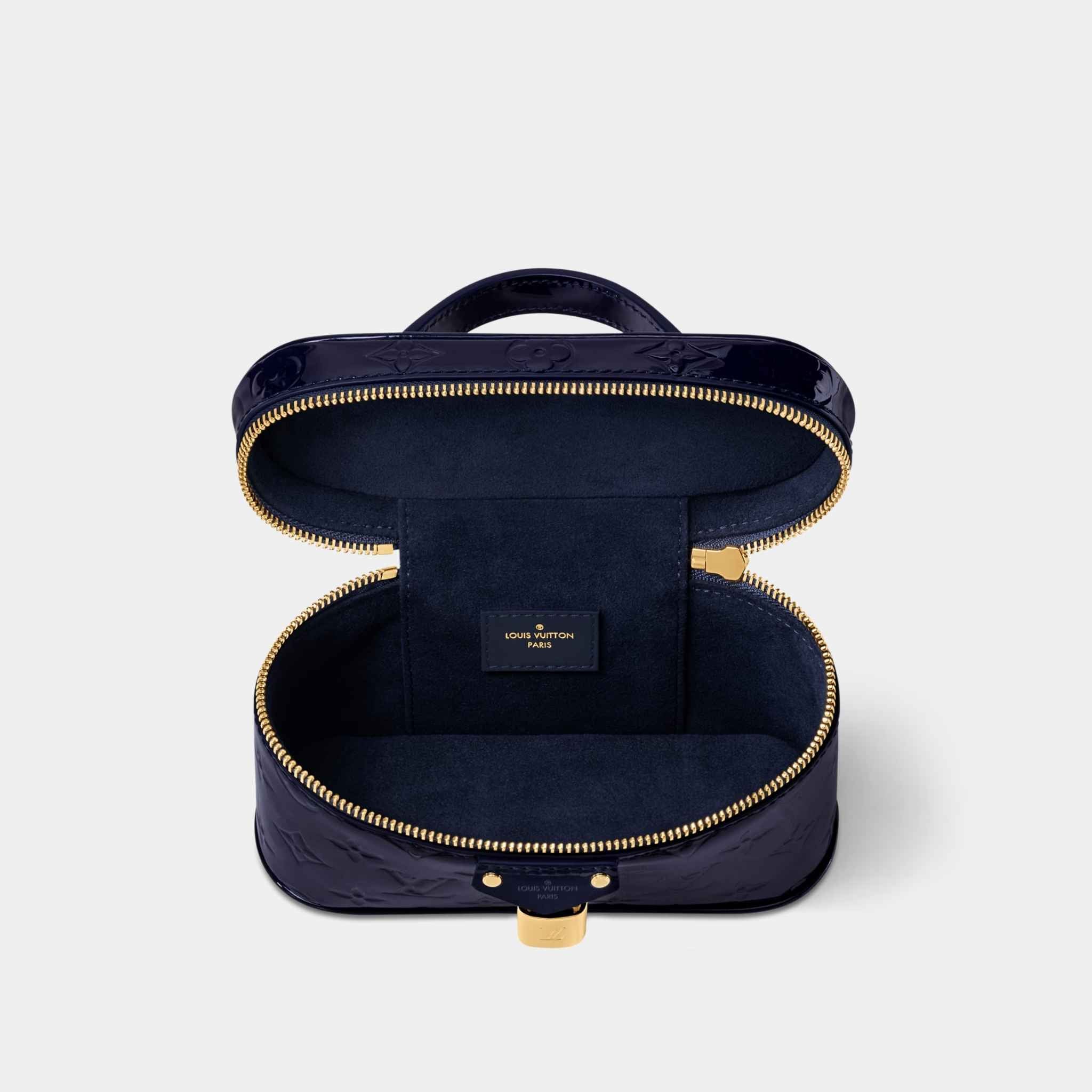 Vanity Chain Pouch Monogram Vernis