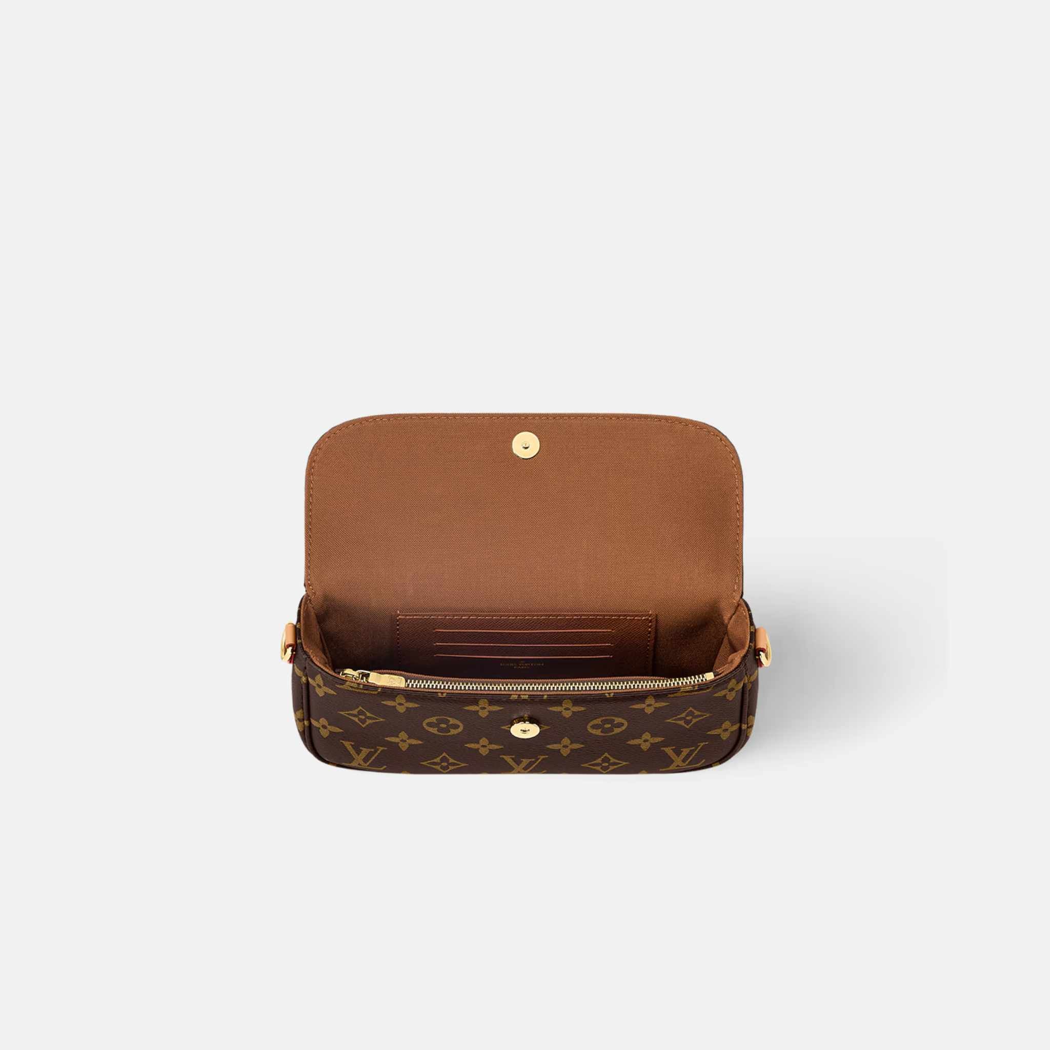 Wallet On Chain Ivy Handbag Monogram Canvas