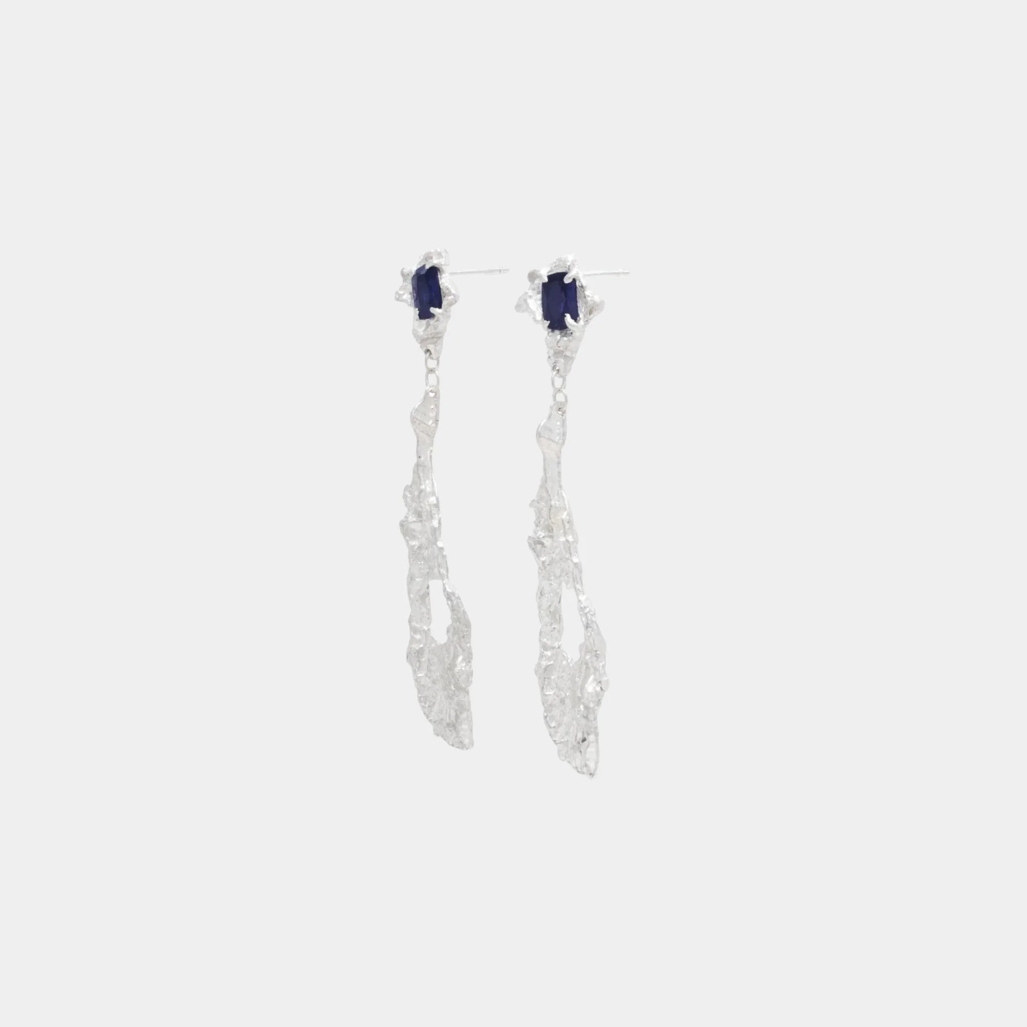 Ceciliae Sapphire Argenti Earrings