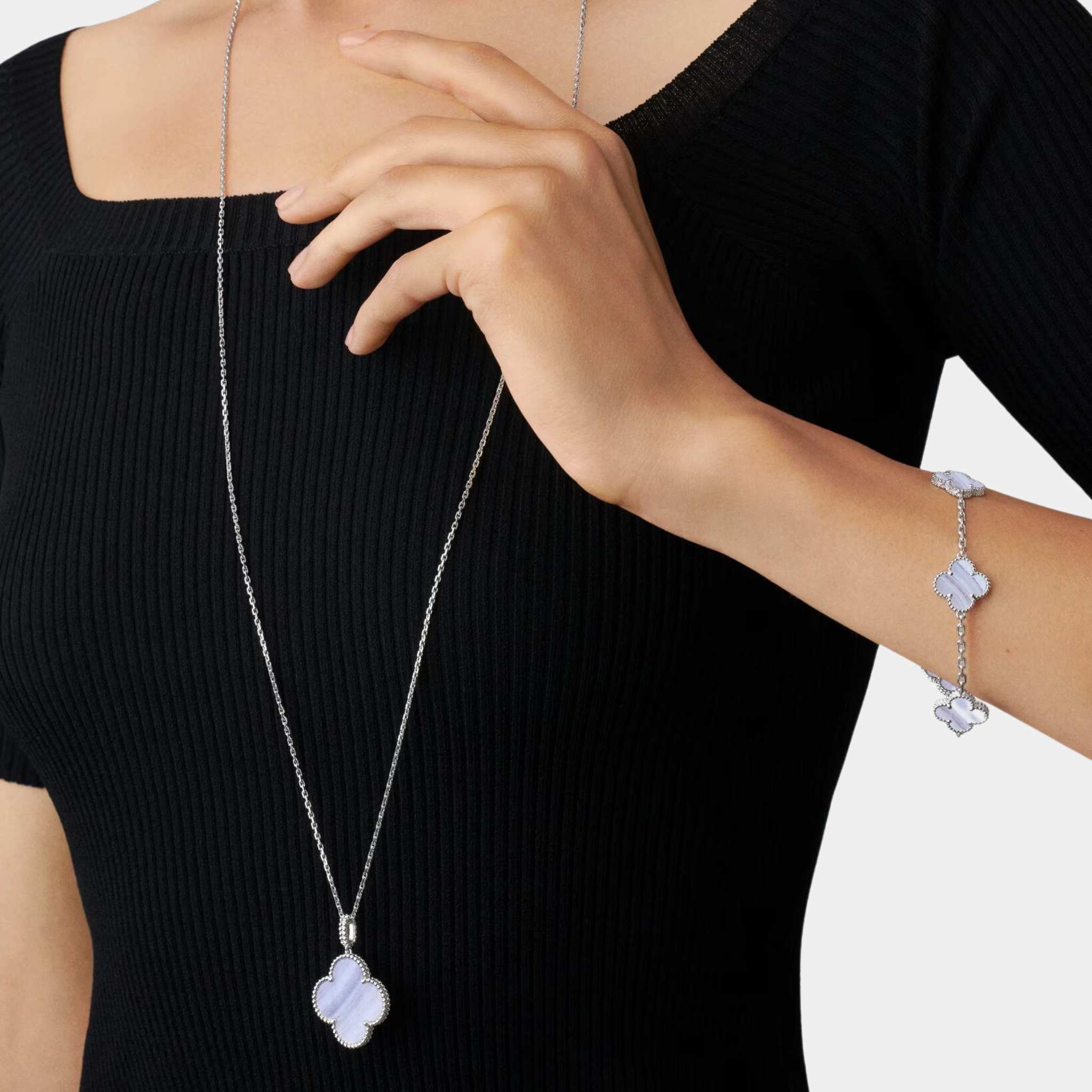 Magic Alhambra Long Necklace 1 Motif White Gold Chalcedony