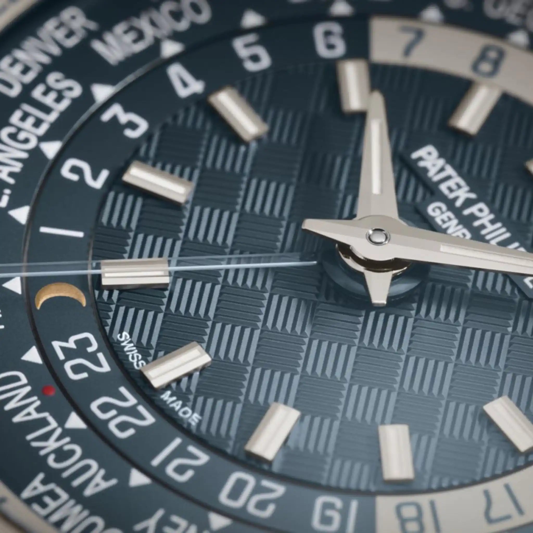 Universal Time Date - 5330G-001