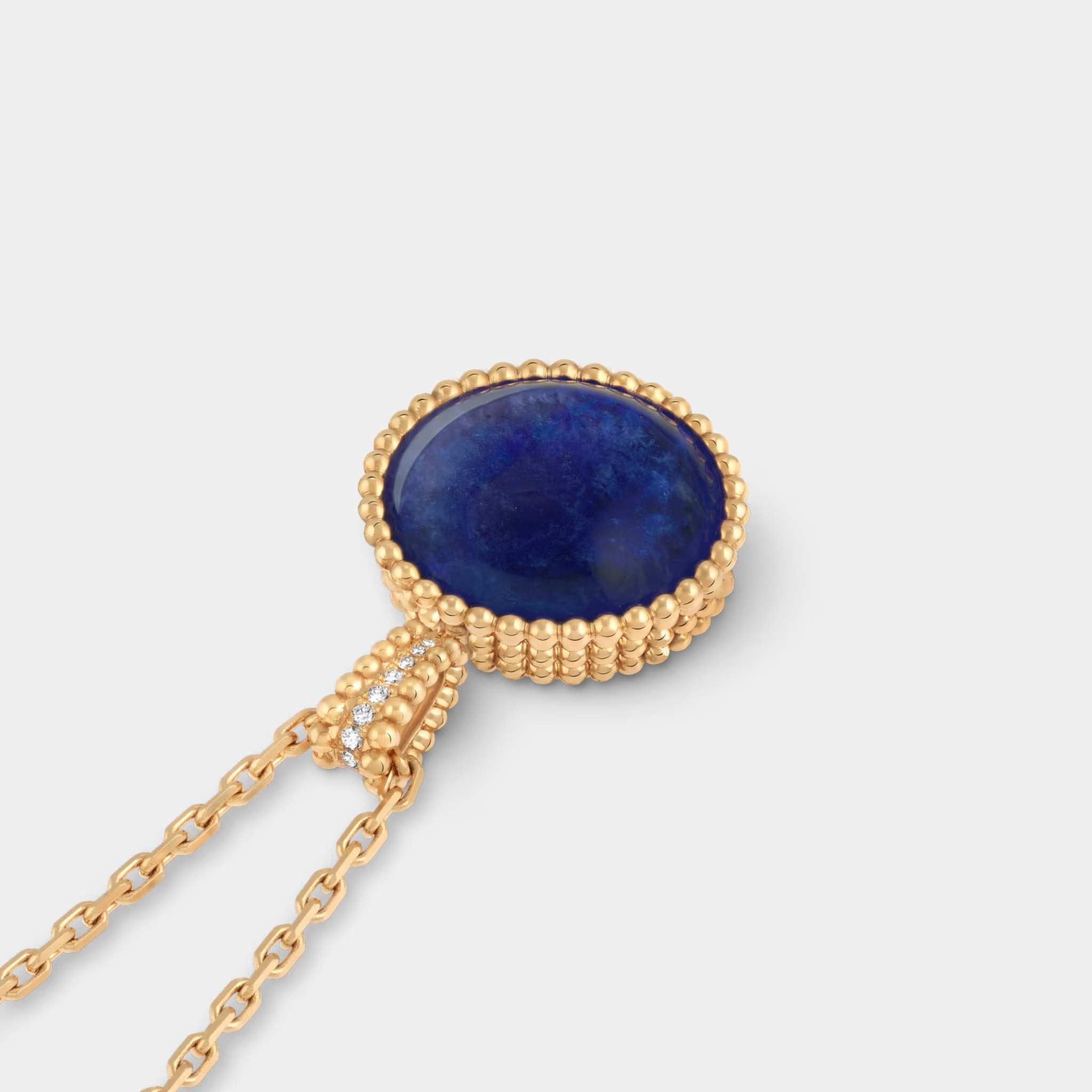 Perlée Secret Pendant Watch Yellow Gold Diamond With Pearl Sodalite