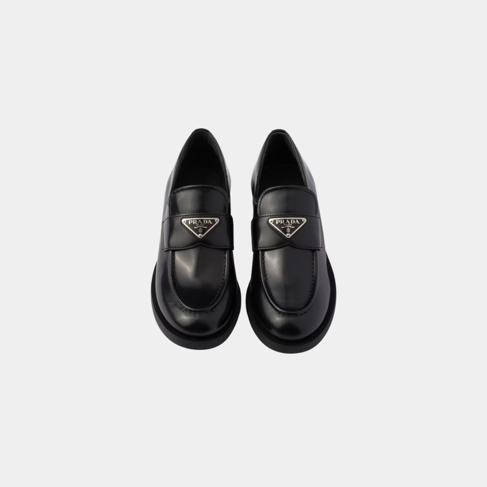Brushed Leather Heeled Loafers With Tonal Stitching