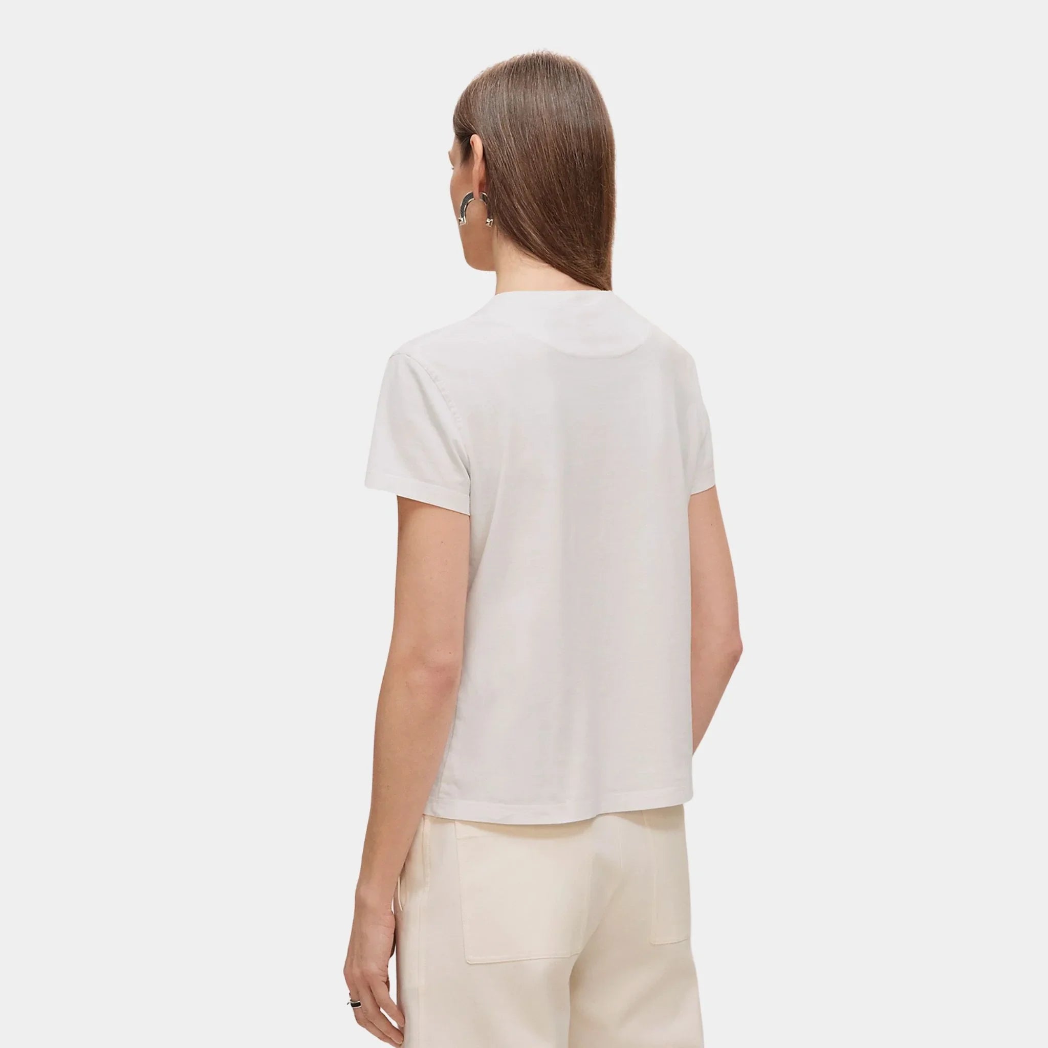 Straight T-shirt with Embroidered Pocket