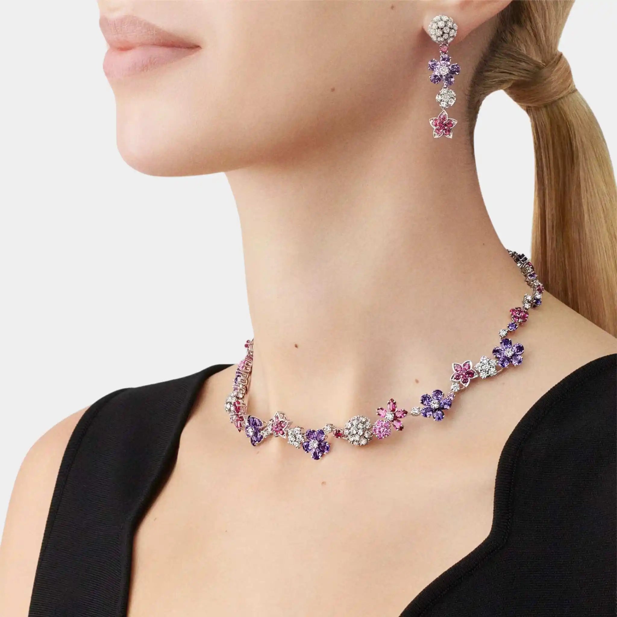 Folie des Prés Necklace in White Gold & Purple Sapphire