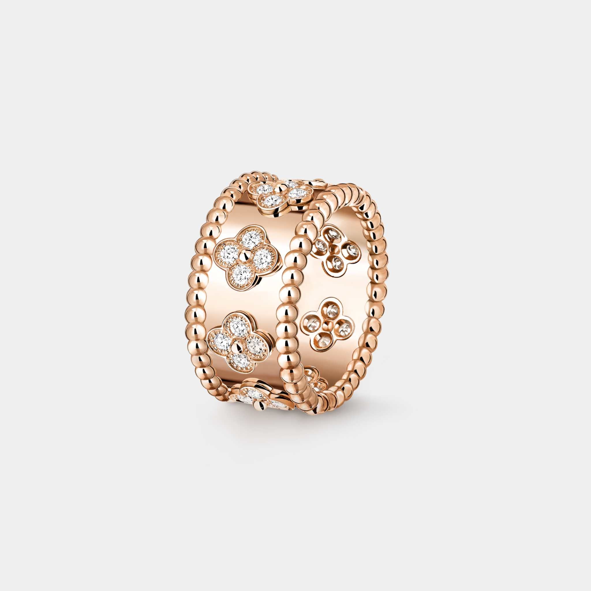 Perlée Clovers Ring Medium Model Rose Gold Diamond