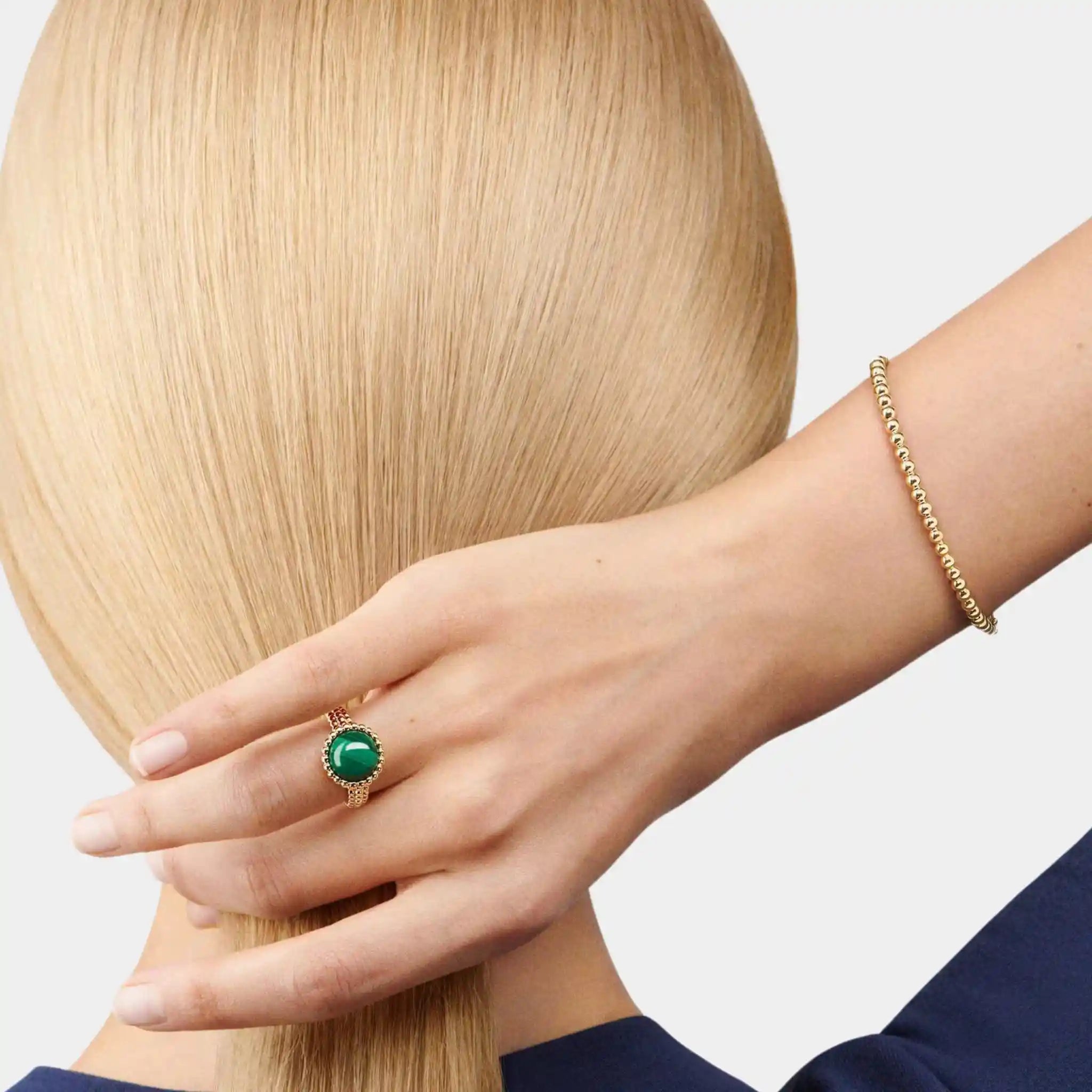 Perlée Couleurs Ring Yellow Gold Malachite