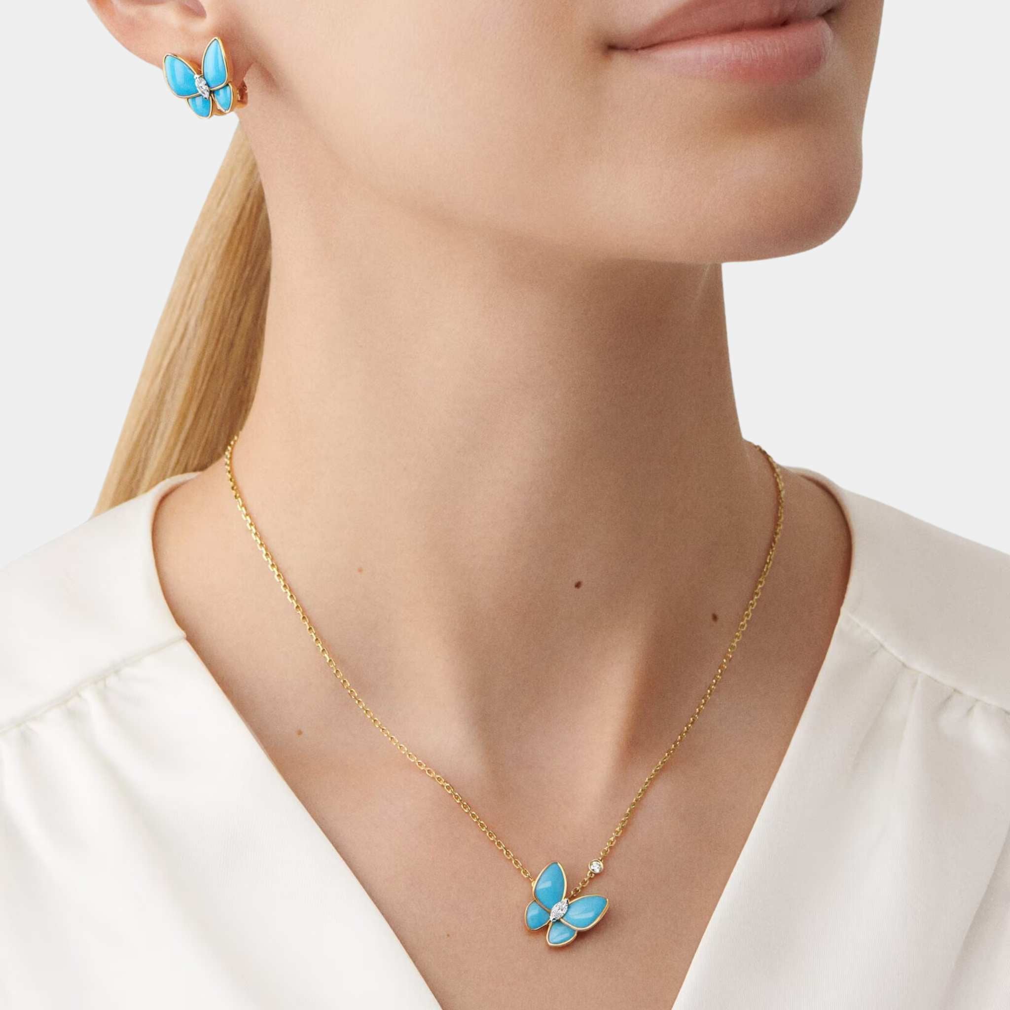 Two Butterfly Pendant in Yellow Gold Diamond & Turquoise