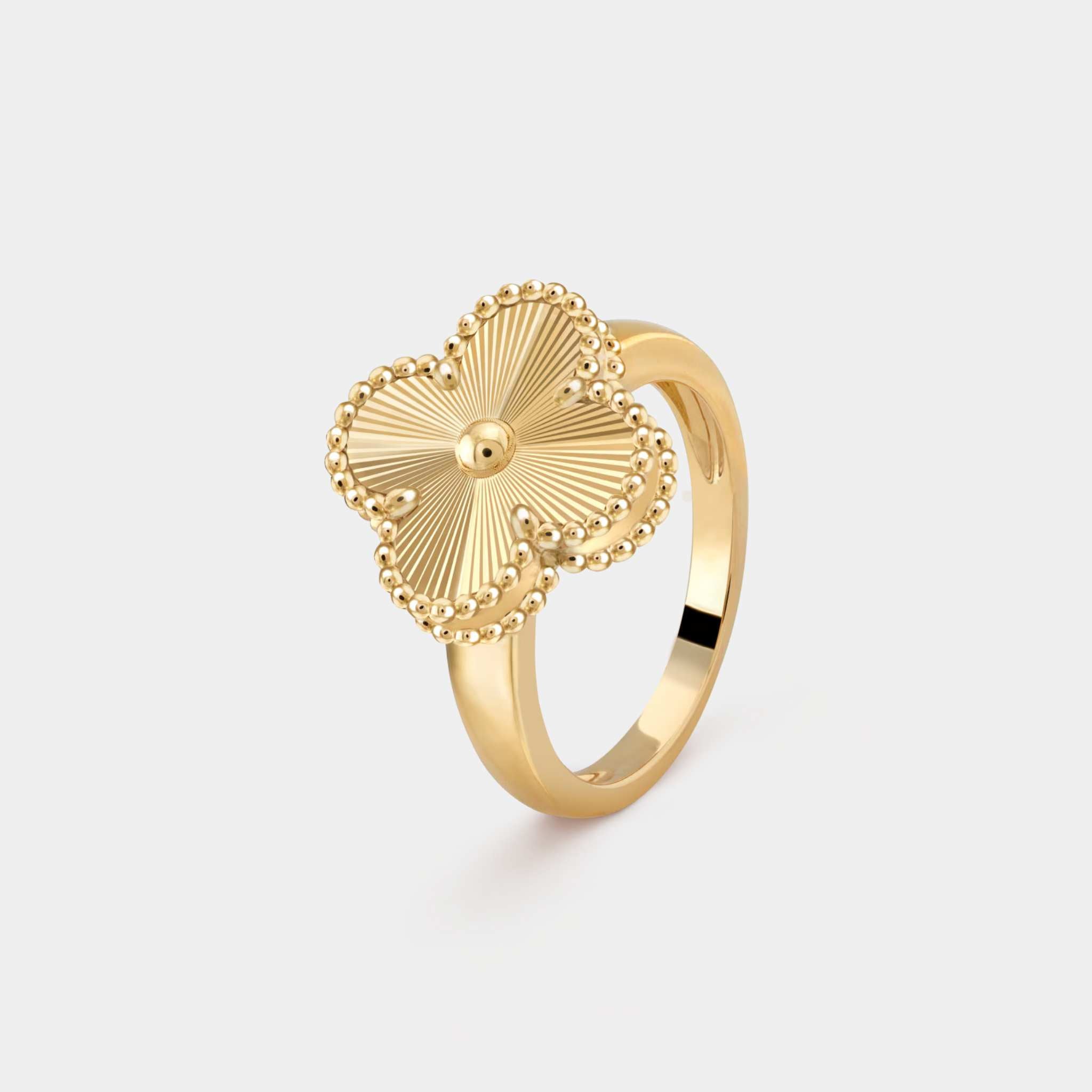 Vintage Alhambra Ring Yellow Gold